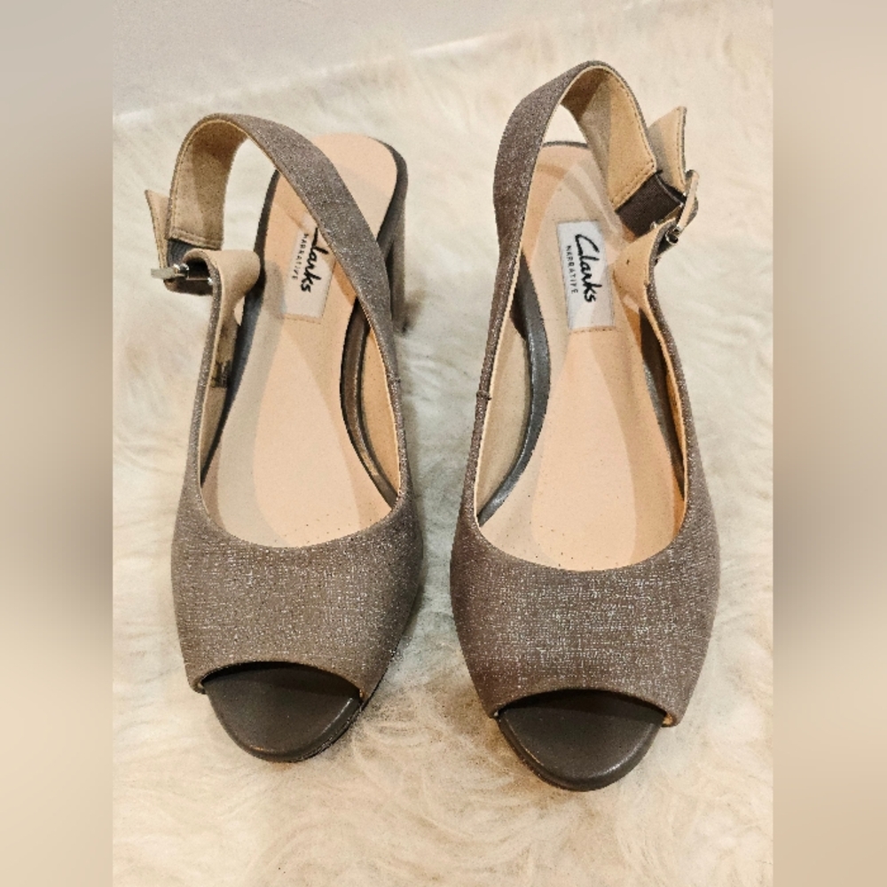 🔥US Size 6 .5 FLASH SALE! Lot of 5 Assorted Women's Shoes – Comfort & Style! - Picture 2 of 16